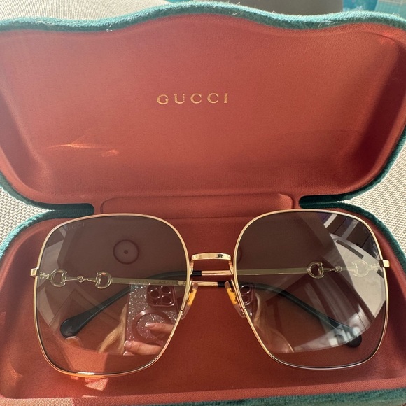 Gucci gold sunglasses - Picture 3 of 5
